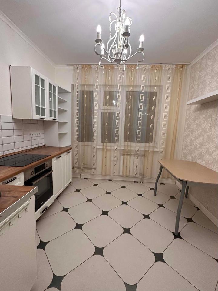 квартира г Якутск 20, 203-й микрорайон фото 1
