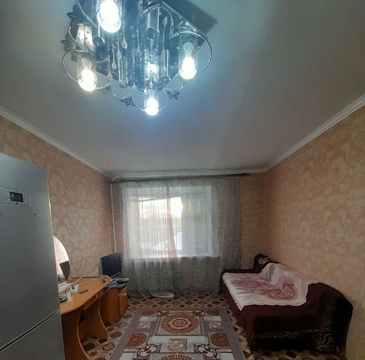 комната г Нефтеюганск мкр 9-й фото 1