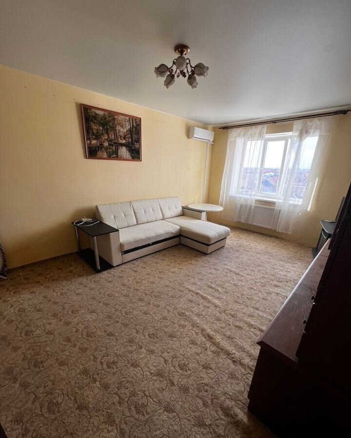 квартира г Краснодар р-н Прикубанский ул им. Шаляпина Ф.И. 31а фото 1