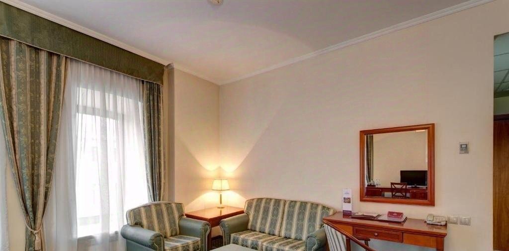 комната г Казань метро Площадь Тукая ул Университетская 7/80 фото 25