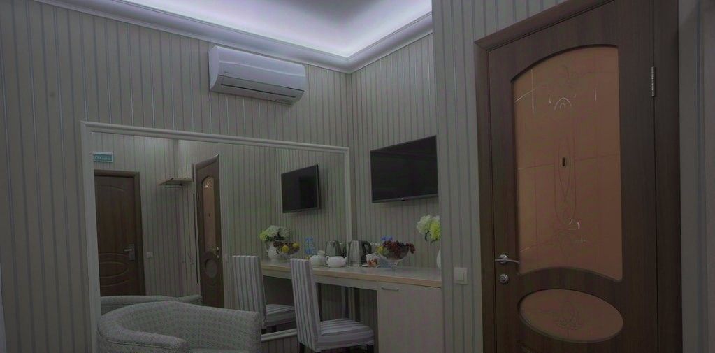 комната г Красноярск р-н Кировский ул Щербакова 11 фото 7