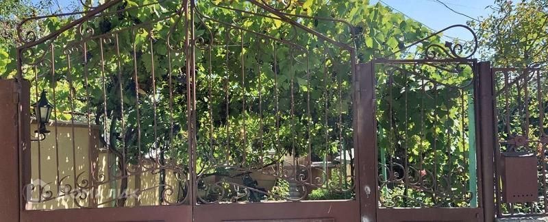дом г Алушта с Нижняя Кутузовка ул Совхозная 6 городской округ Алушта фото 1