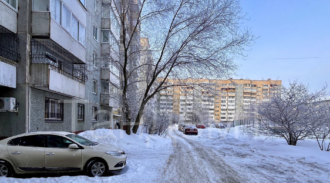 квартира г Омск р-н Центральный ул. 20 лет РККА, 63 фото 27