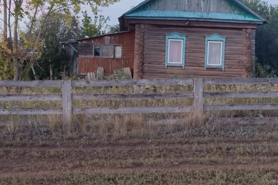 дом р-н Чишминский д Альбеево ул Демская 48 фото 1