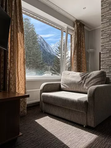 комната кп Домбай пер Альпийский 19а фото
