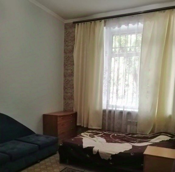 комната г Омск р-н Центральный ул Госпитальная 19 фото 8