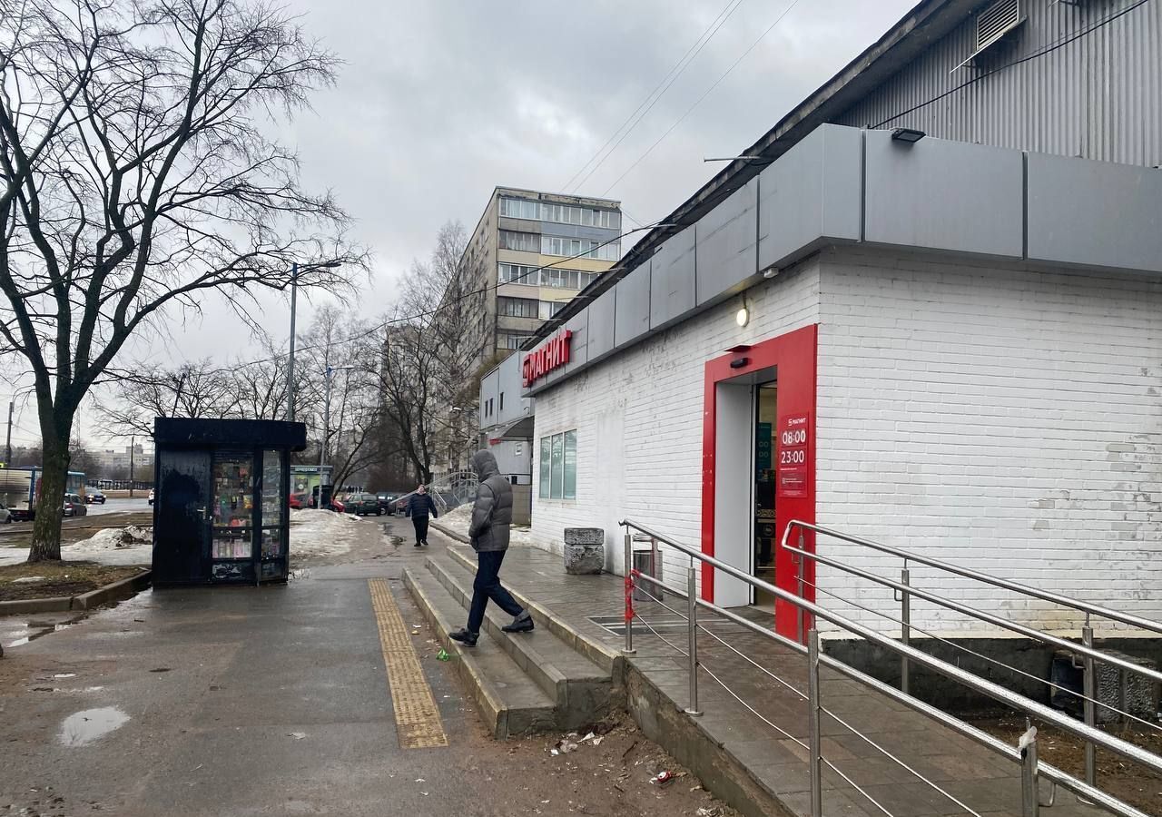 торговое помещение г Санкт-Петербург метро Академическая ул Вавиловых 13к/1 фото 2