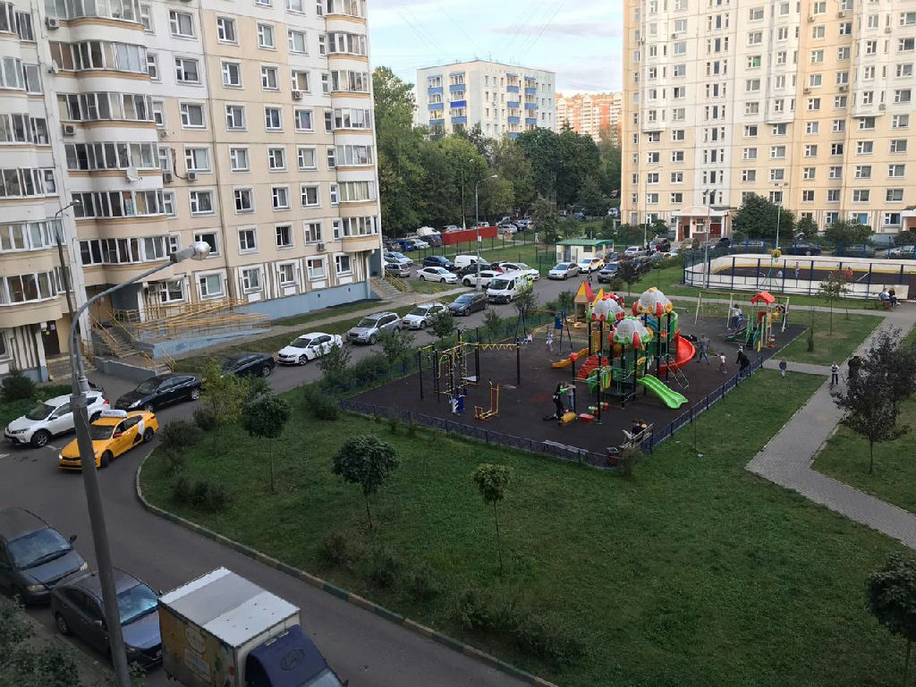 квартира г Москва метро Молодежная ул Ельнинская 20к/2 фото 1