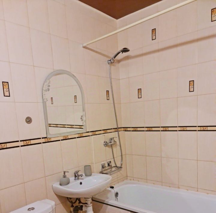 квартира г Екатеринбург Чкаловская ул Амундсена 68б фото 7