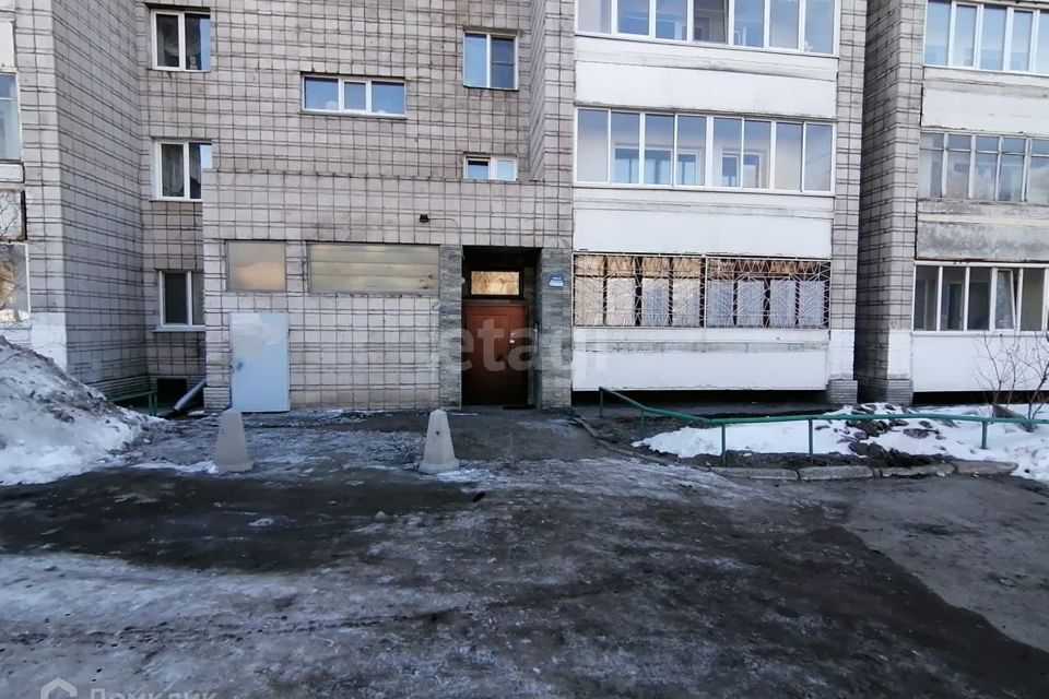 квартира г Барнаул ул Матросова 3а муниципальное образование Барнаул фото 1