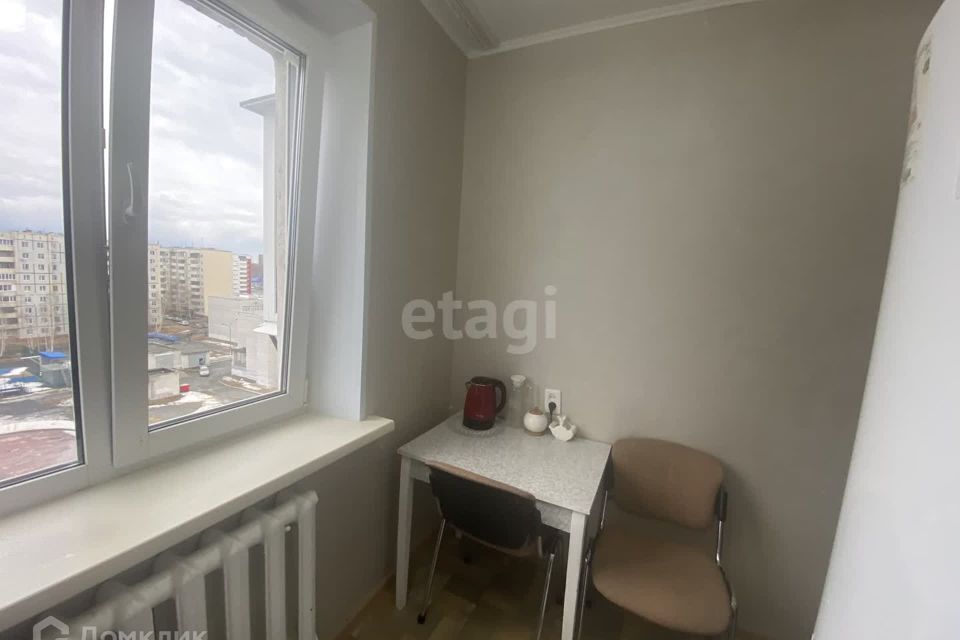 квартира г Тобольск 9-й микрорайон, 13А, Тобольский район фото 2