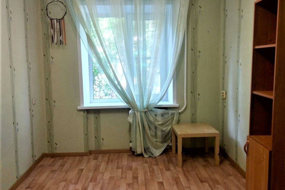комната г Тольятти ул Ушакова 64 Ставропольский район фото 1