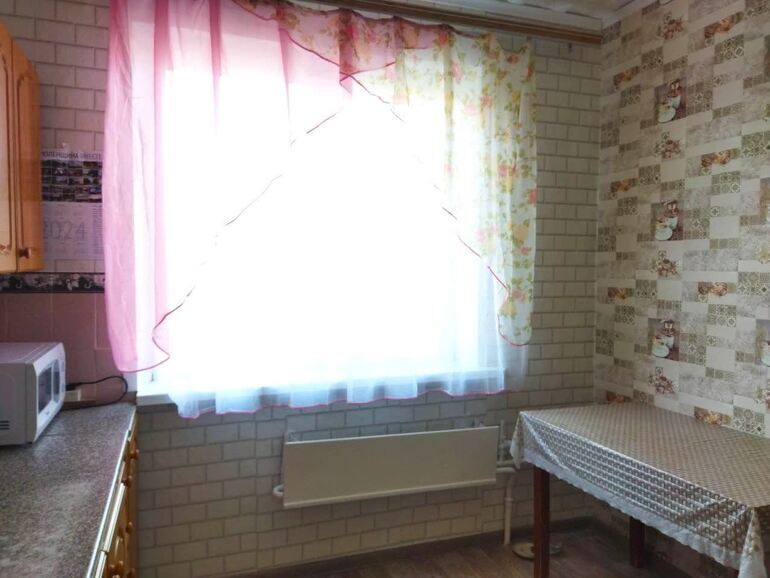 квартира р-н Дорогобужский г Дорогобуж ул Путенкова 11 фото 5