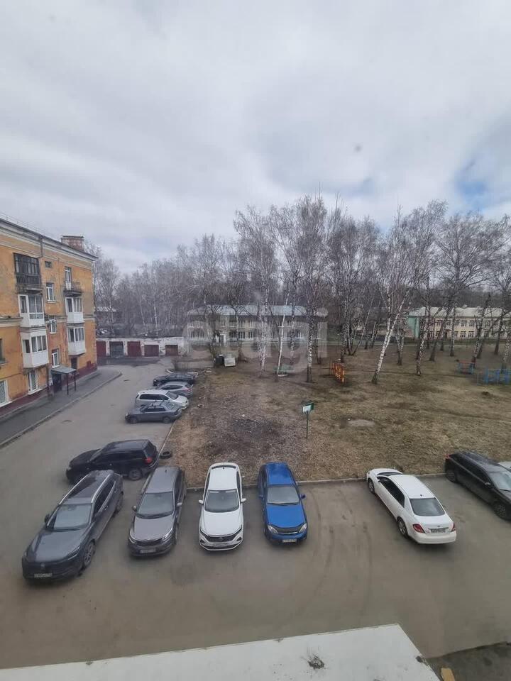 квартира г Кемерово р-н Кировский ул 40 лет Октября 11 фото 7