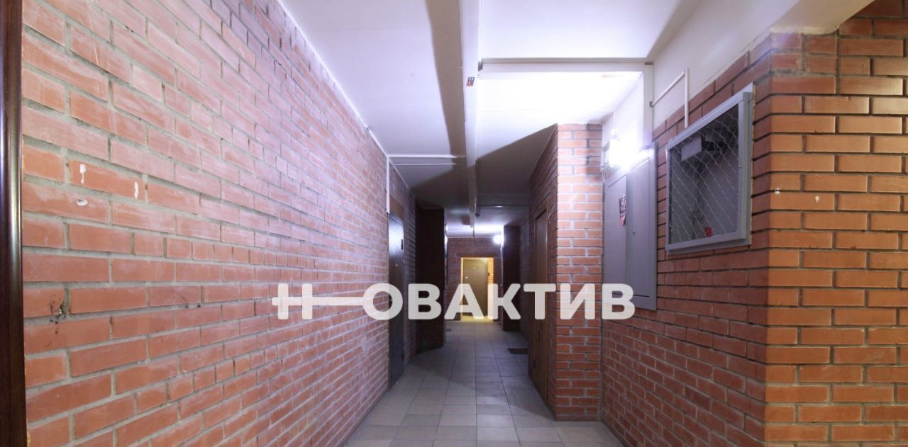 квартира г Новосибирск Берёзовая роща ул Авиастроителей 11/1 фото 4