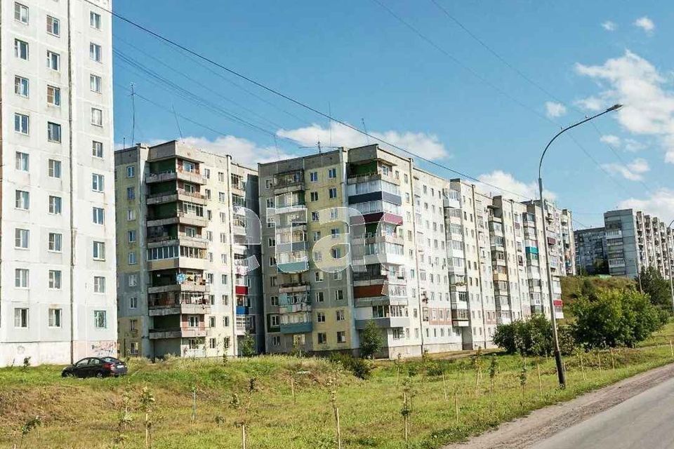 квартира г Прокопьевск ул Есенина 58 Прокопьевский городской округ фото 2