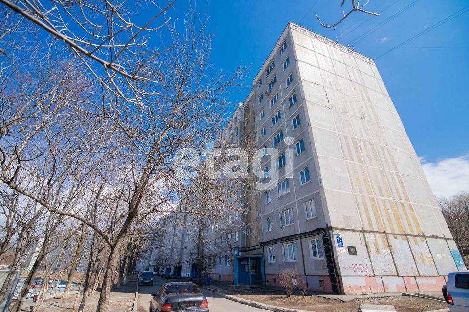 квартира г Владивосток ул Сабанеева 15 Владивостокский городской округ фото 1