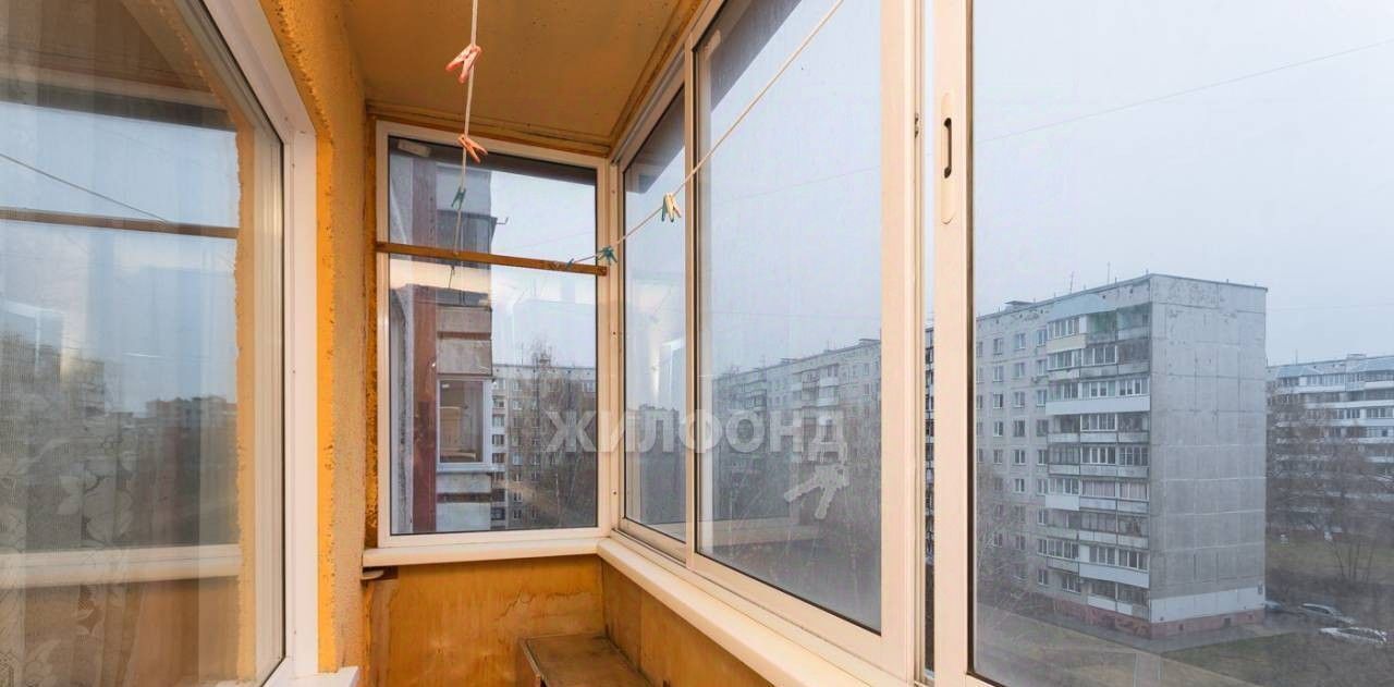 квартира г Новосибирск Берёзовая роща ул Олеко Дундича 1 фото 6
