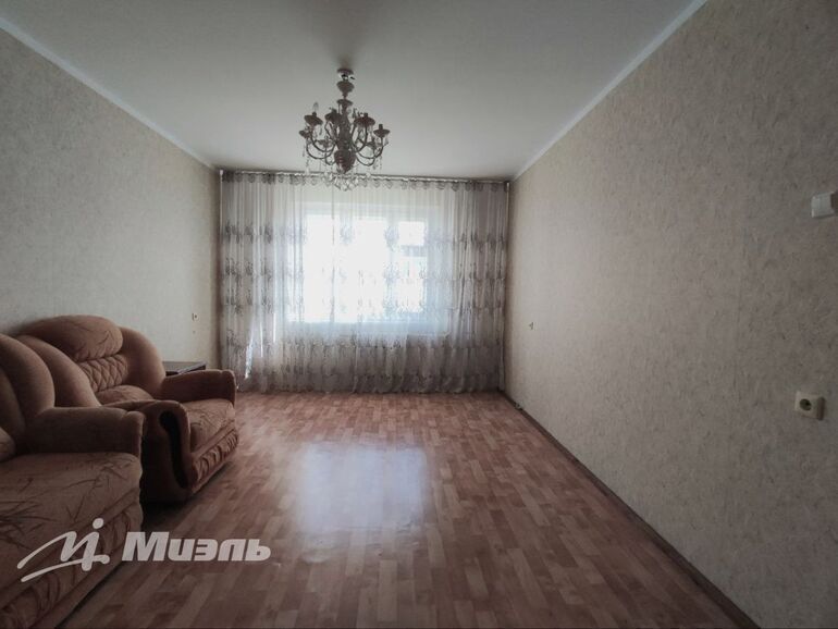 квартира г Орел р-н Заводской б-р Молодежи 5 фото 5