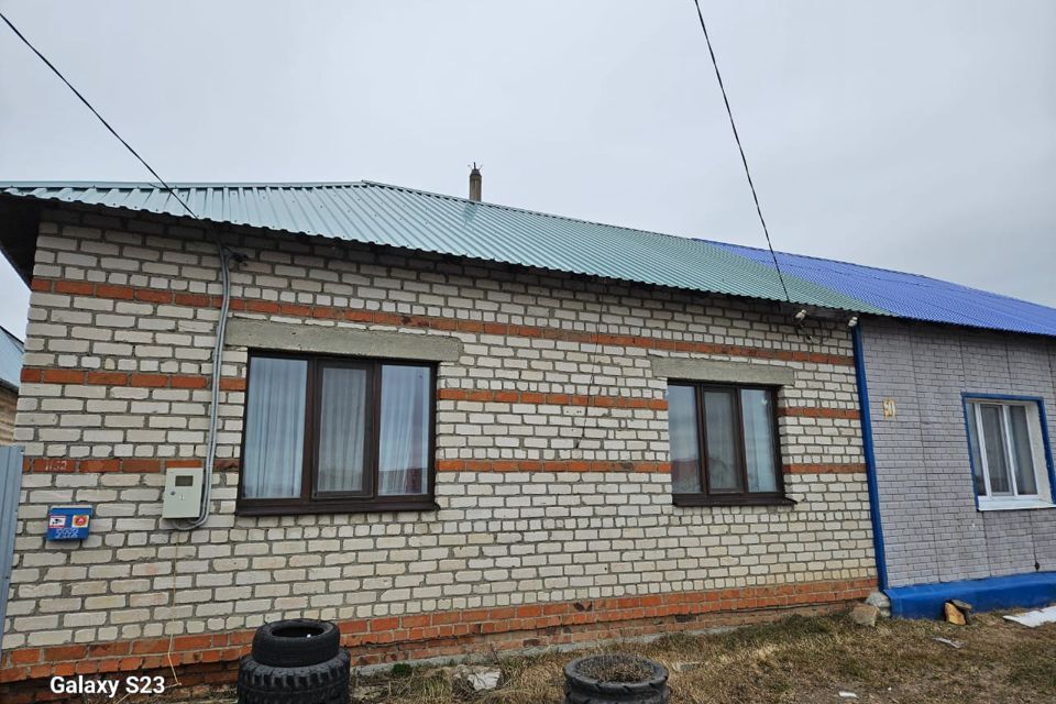 дом р-н Белоярский село Хромцово фото 3