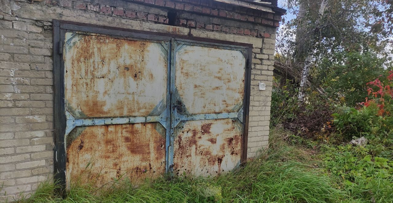 гараж г Северск ул Парусинка 7с/23 фото 1