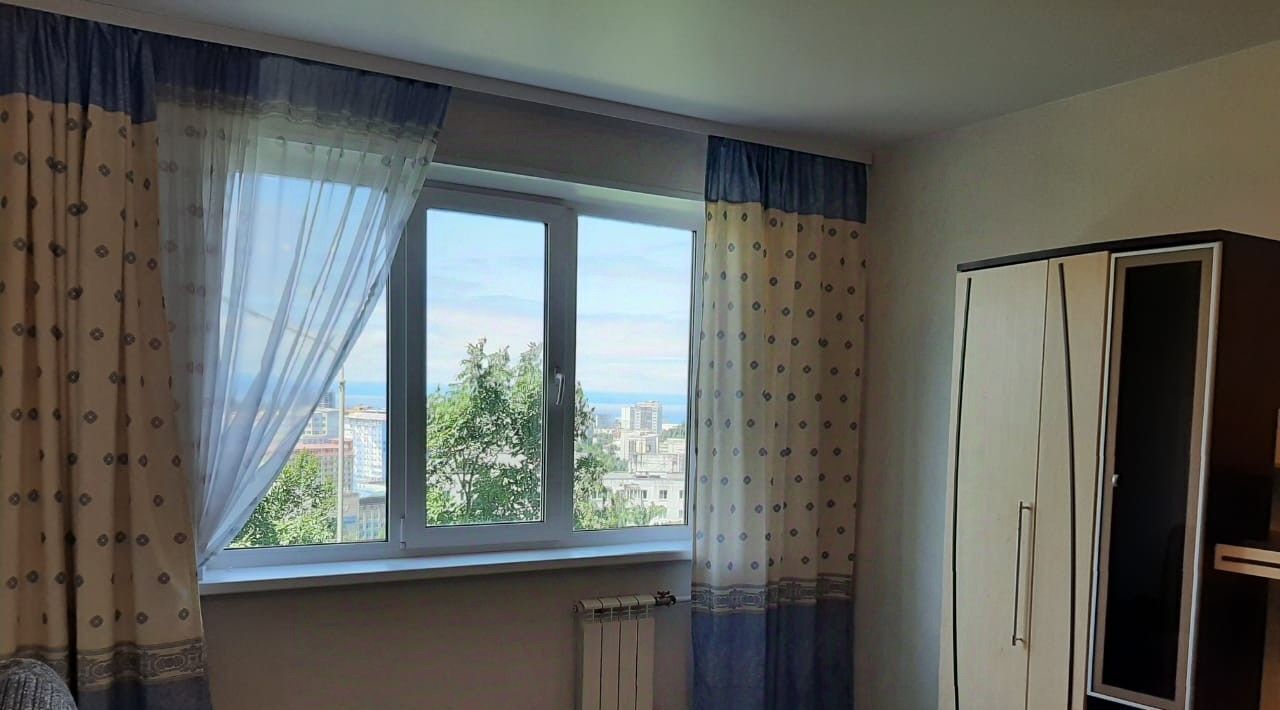 квартира г Владивосток р-н Ленинский ул Толстого 25 фото 1