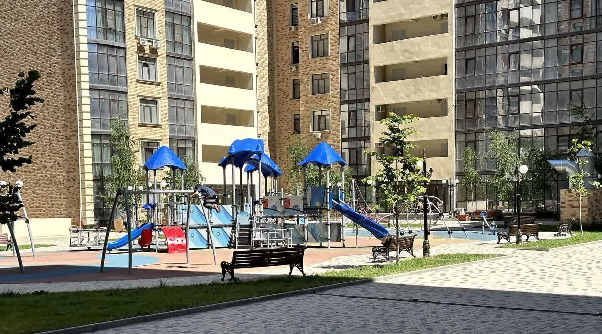квартира г Махачкала р-н Ленинский ул Времена года 9к/2 фото 8