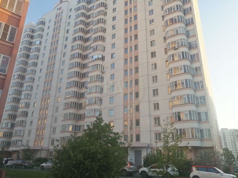 квартира г Курск р-н Центральный пр-кт Вячеслава Клыкова 49 фото 1