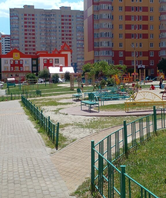 квартира г Курск пр-кт Анатолия Дериглазова 81 фото 1