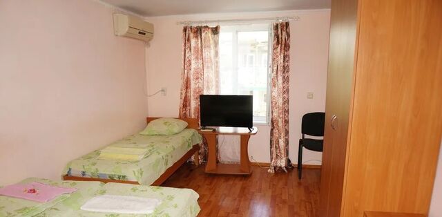 комната р-н Хасанский Феодосия городской округ, ул. Бусина, 2, Крым фото