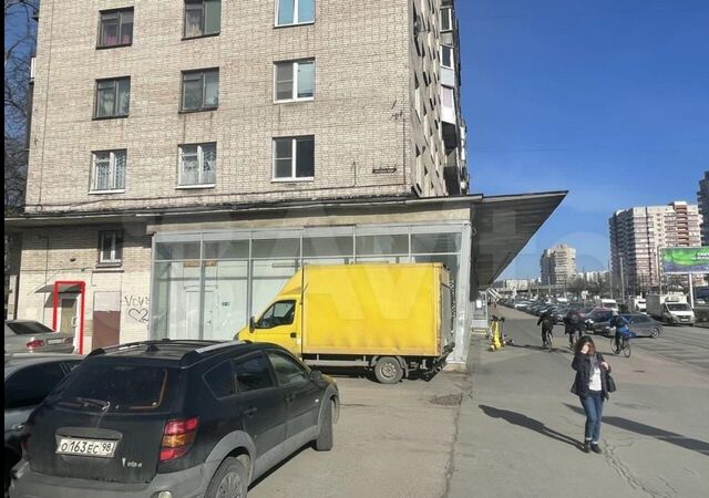свободного назначения метро Проспект Славы фото