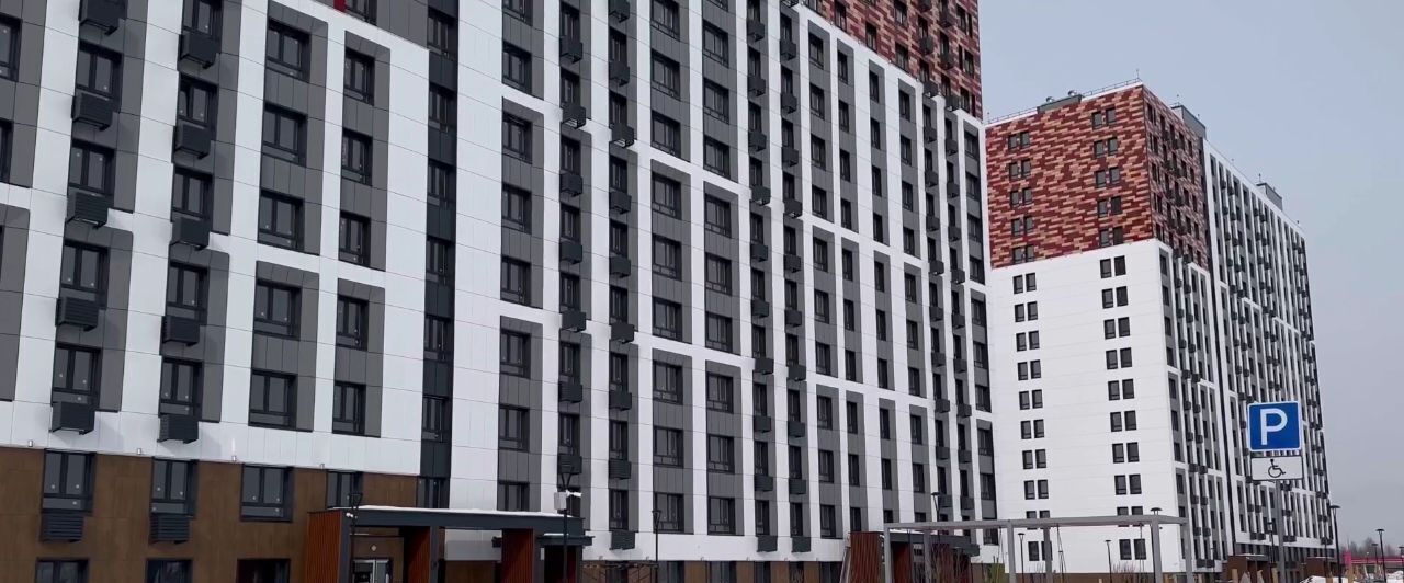 квартира г Сургут 39-й микрорайон посёлок Медвежий Угол ЖК «Крылов» фото 32