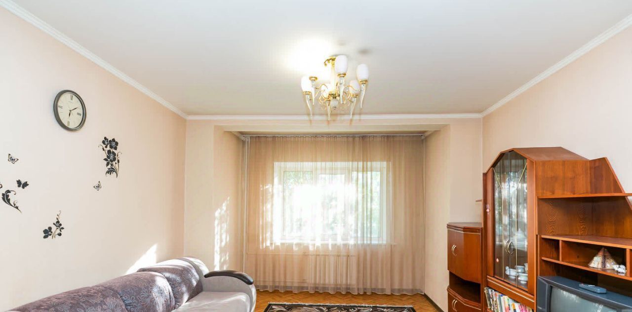 квартира г Сургут пр-кт Ленина 56 11-й фото 1