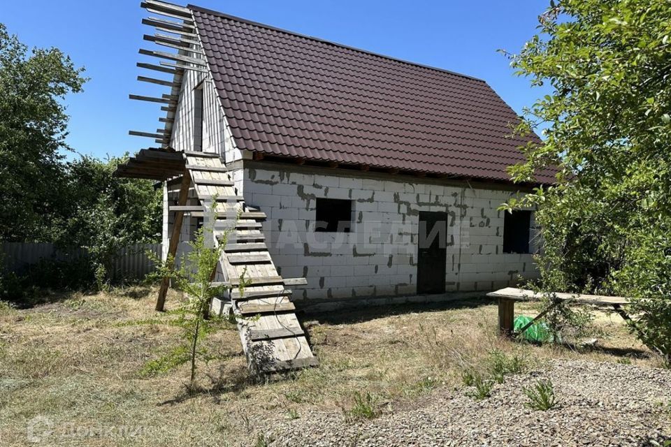 дом г Каменск-Шахтинский снт Изобильный ул Садовая городской округ Каменск-Шахтинский фото 1