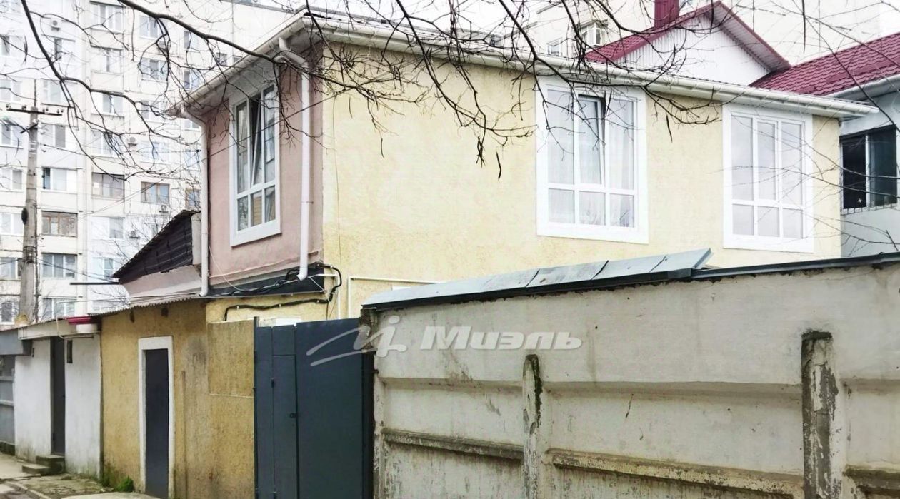 дом г Симферополь р-н Центральный ул 60 лет Октября 15 фото 12