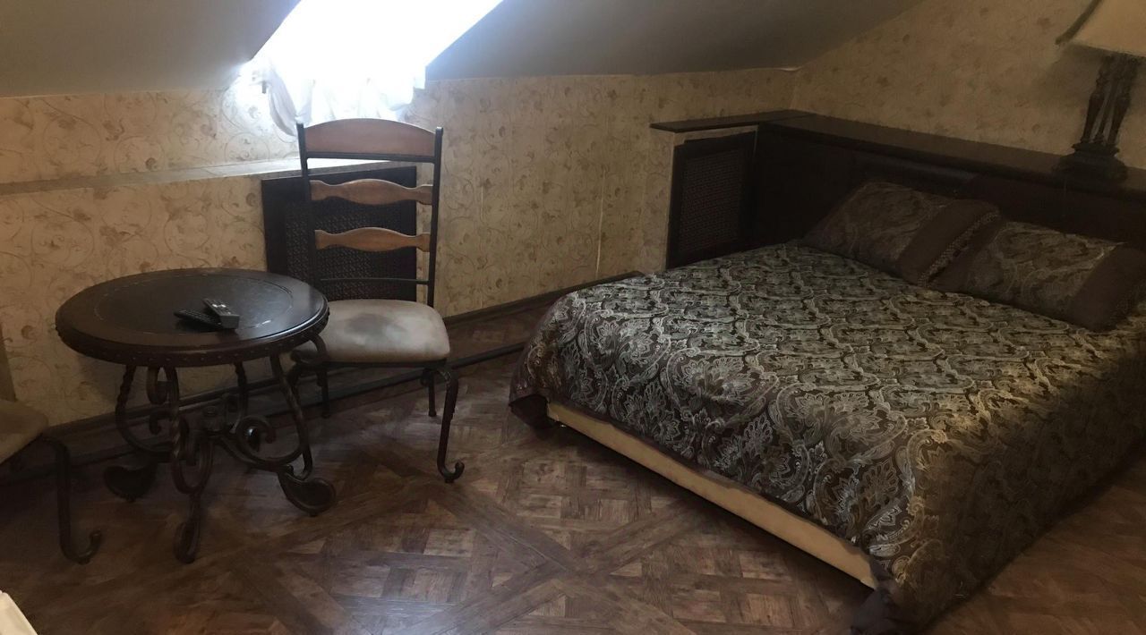 комната г Ярославль р-н Кировский ул Большая Октябрьская 49а фото 3