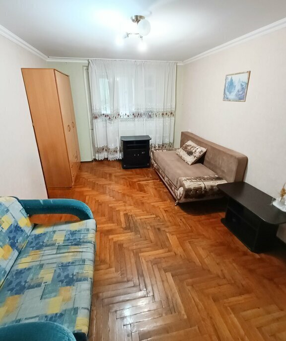 квартира г Нальчик ул Тарчокова 22 фото 2