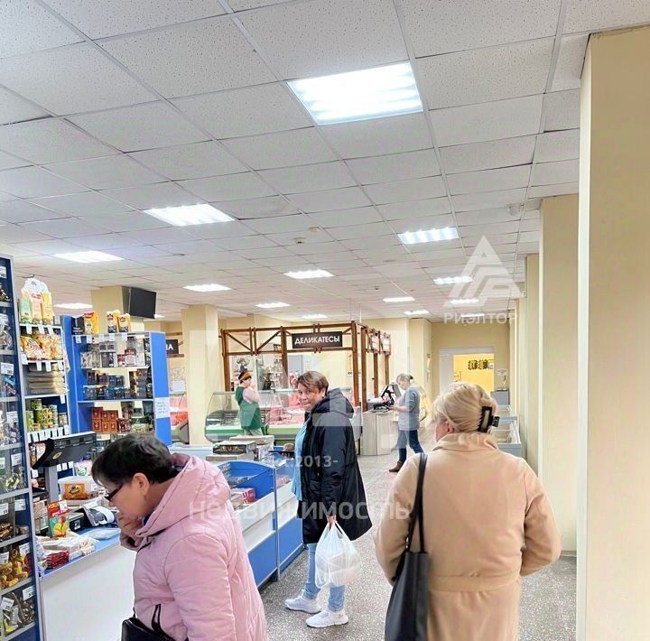 торговое помещение г Челябинск р-н Тракторозаводский ул Бажова 42 фото 3