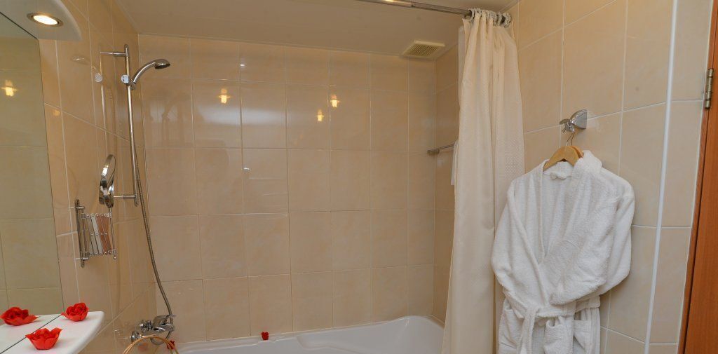 комната г Екатеринбург Геологическая ул Радищева 33 фото 12