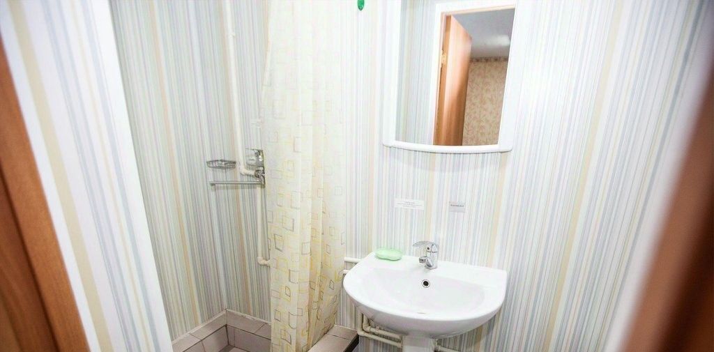 комната г Стрежевой мкр 1-й 150 фото 5