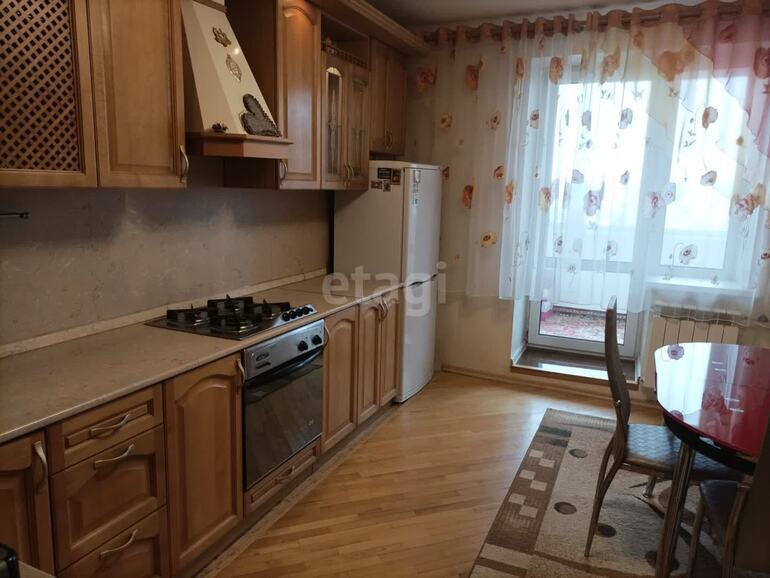 квартира г Смоленск р-н Промышленный ул Рыленкова 34 фото 1