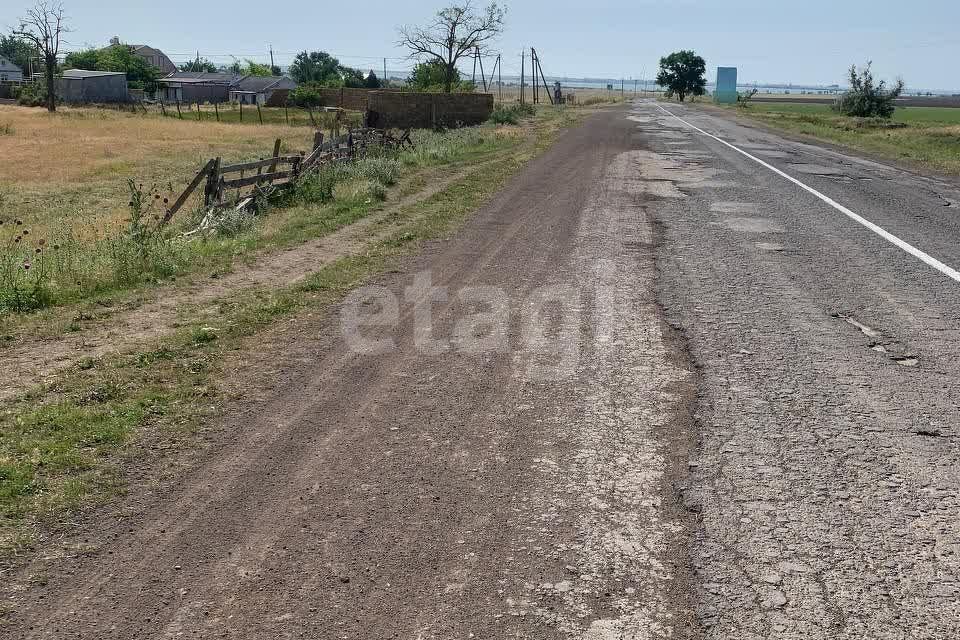 земля р-н Черноморский с Снежное ул Луговая фото 3