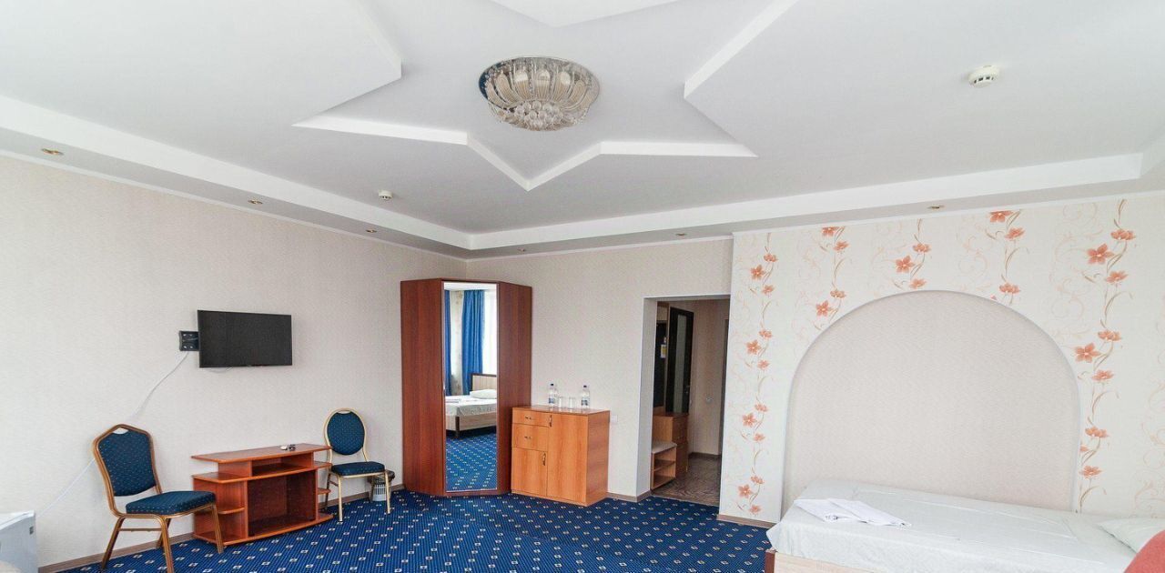 комната г Качканар ул Тургенева 1к/10 фото 12