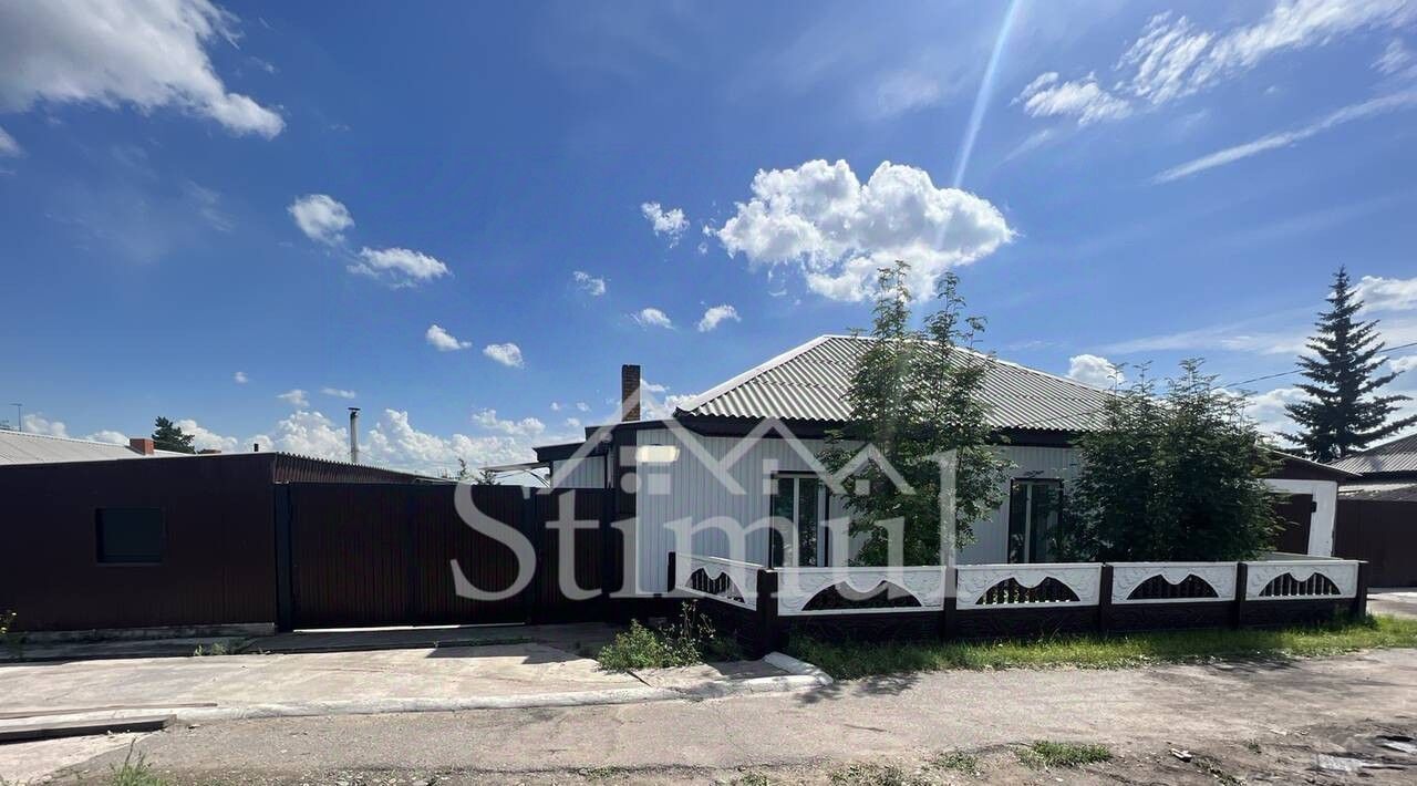 дом г Черногорск ул Октябрьская фото 1