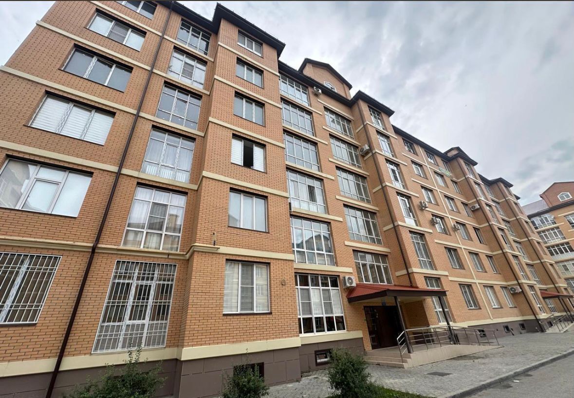 квартира г Грозный ул Сайханова 133к/6 Байсангуровский район фото 1