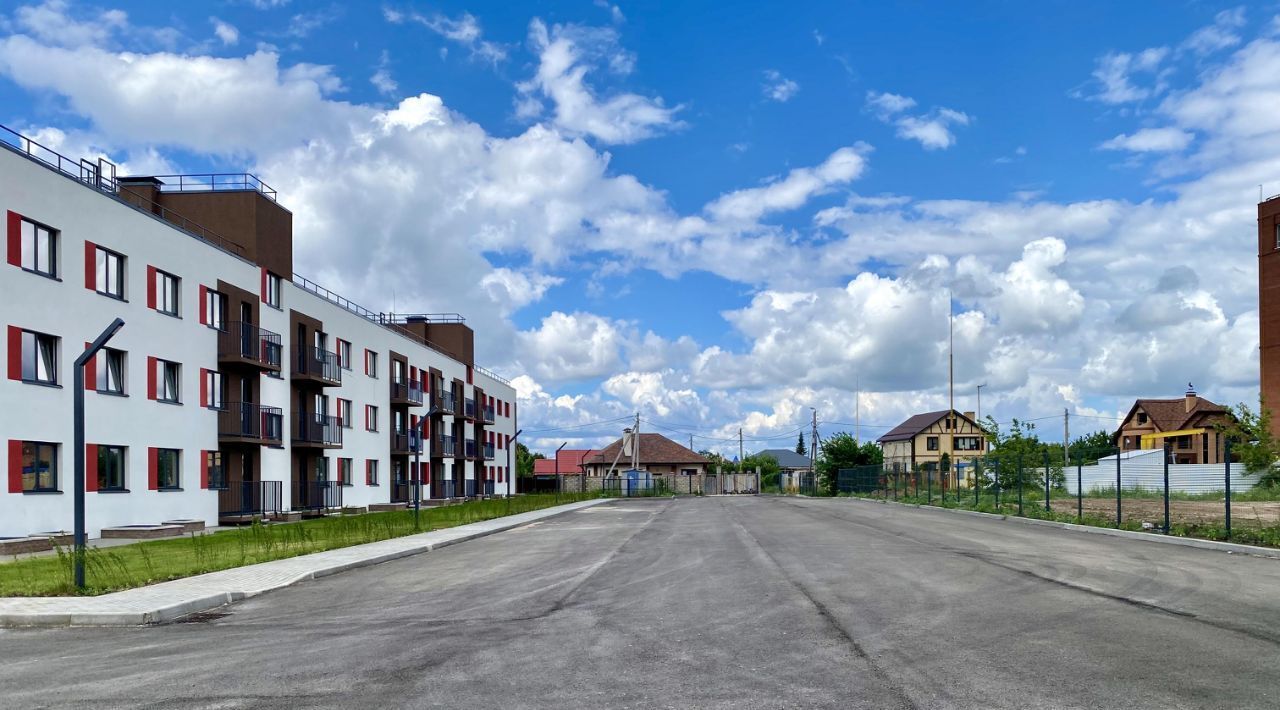 квартира г Тольятти р-н Автозаводский ул Спортивная 69 фото 2