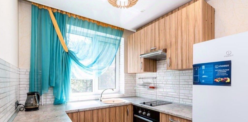 комната г Новокузнецк р-н Центральный ул Кирова 76 фото 4