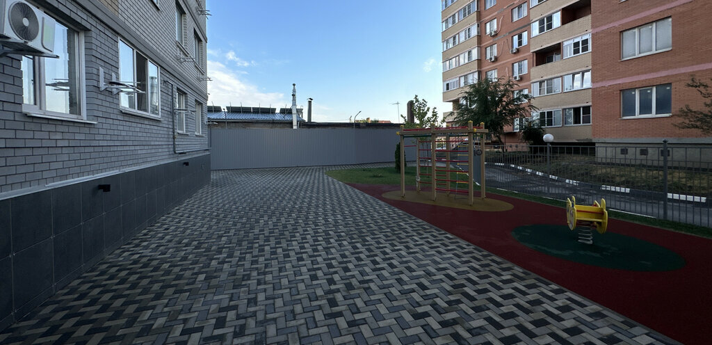 квартира г Батайск ул Коммунистическая 188а фото 24