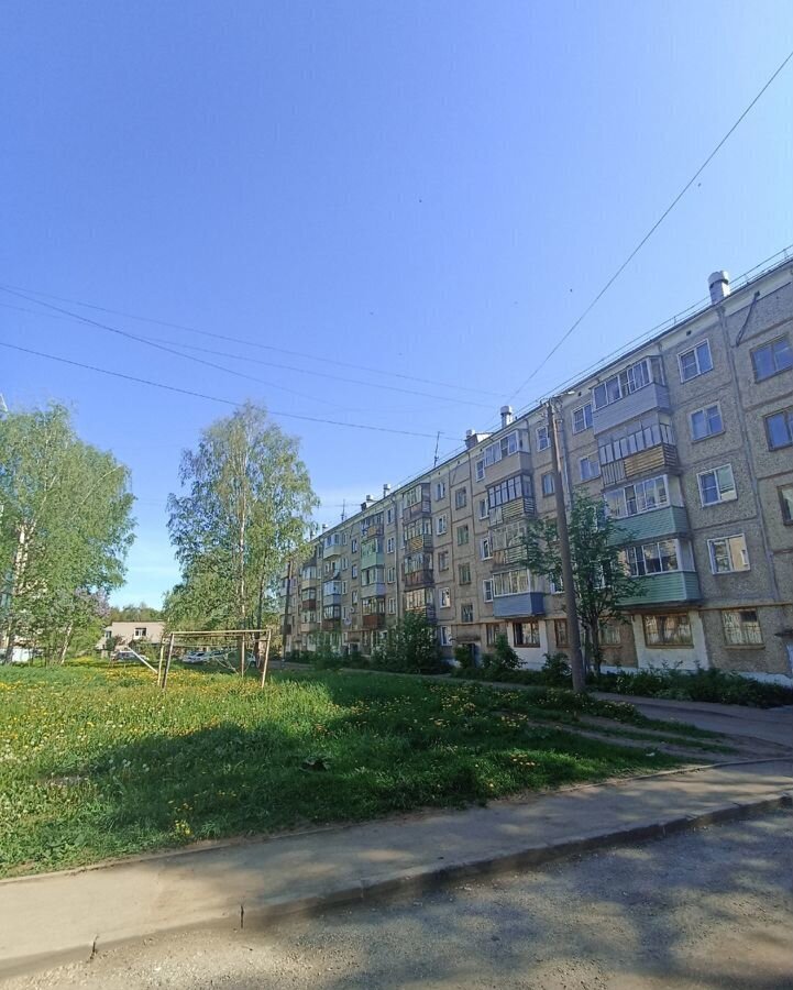 квартира г Киров р-н Октябрьский ул Монтажников 34 фото 1