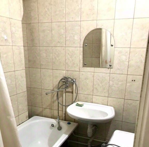 квартира г Волгоград р-н Дзержинский ул Шекснинская 32к/1 фото 5